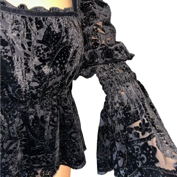 Jawbreaker low square neck smocked waist, smocked bell sleeves, velvet/mesh top - Picture 4 of 11